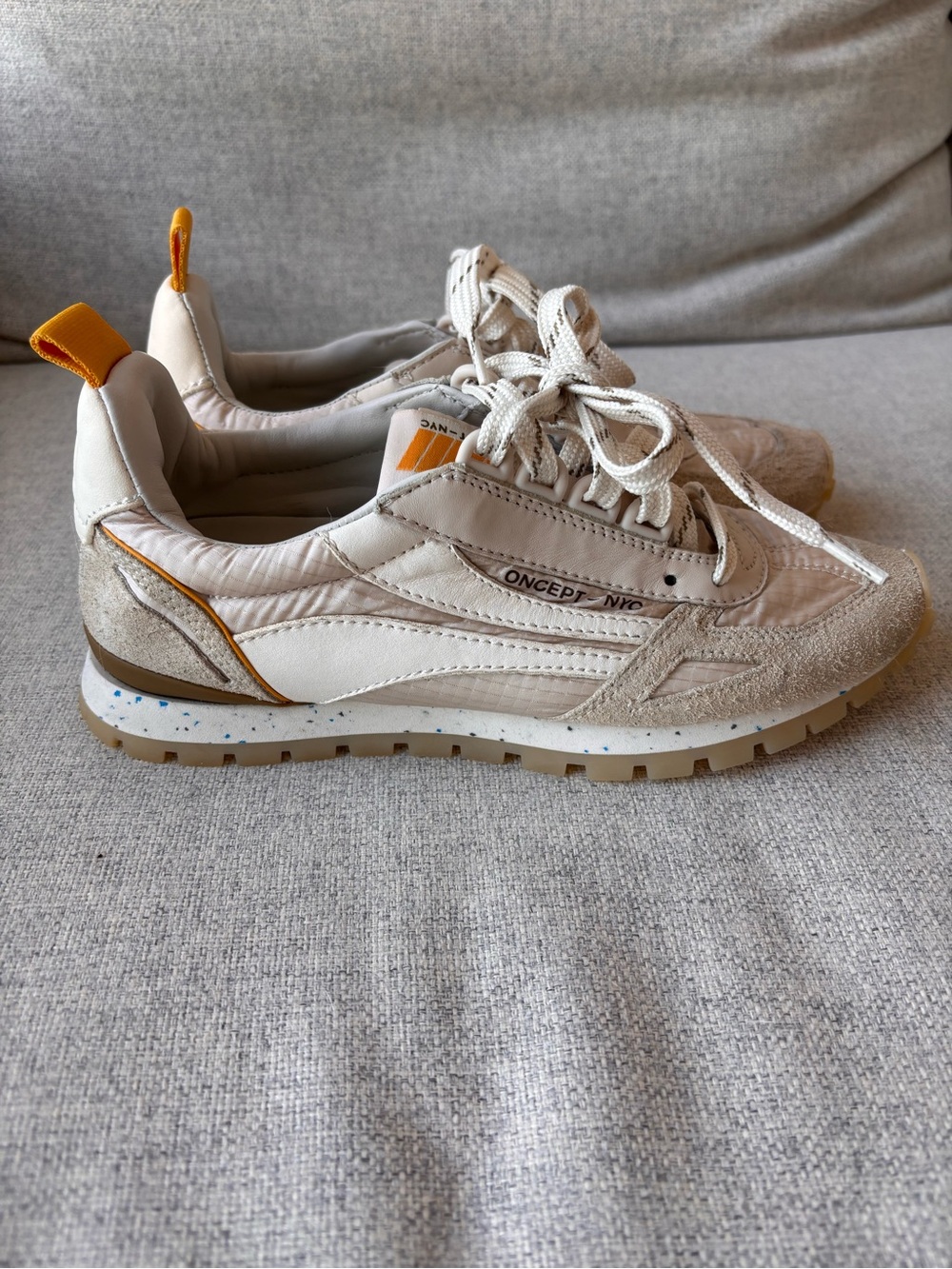 Oncept NYC Women's Toronto  Sneakers